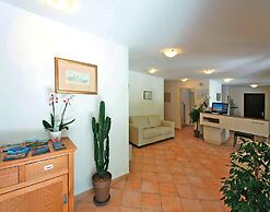 Res. Le Vieux Moulin Ile Rousse, Apartment for 4 Pers
