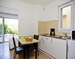 Res. Le Vieux Moulin Ile Rousse, Apartment for 4 Pers