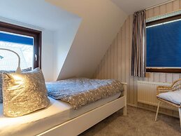 Comfortable Holiday Apartment in St. Peter Ording