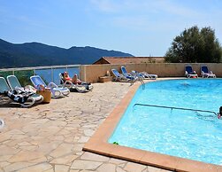 Residence Alba Rossa, Serra-di-ferro, Accommodation With Terrace or Ba