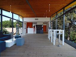 Residence Alba Rossa, Serra-di-ferro, Accommodation With Terrace or Ba