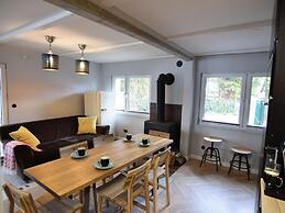 Semi-detached House Directly on the Lake, Stare Czaple