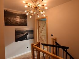 Semi-detached House Directly on the Lake, Stare Czaple