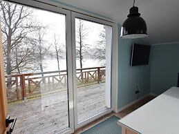 Semi-detached House Directly on the Lake, Stare Czaple