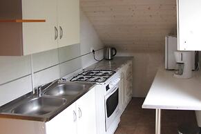 Apartment Right on the Lake, Ryn