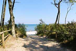 Cozy Cottage for 2 People Near the Sandy Beach