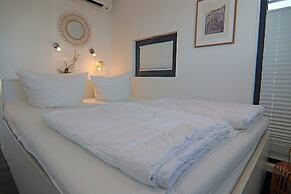 Houseboat in Boltenhagen