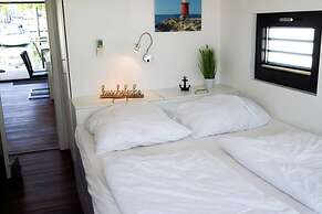 Houseboat in Boltenhagen