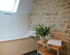 Comfortable Country Villa, Near Coast, Plougasnou