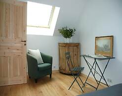 Comfortable Country Villa, Near Coast, Plougasnou