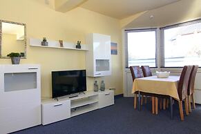 Apartments Panorama With sea View Directly at the Beach Promenade of L