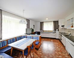 Holiday Home Bergheim, Fugen
