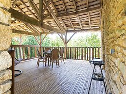 Tranquil Holiday Home in Soturac With Pool