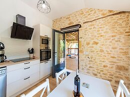 Tranquil Holiday Home in Soturac With Pool