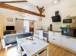 Tranquil Holiday Home in Soturac With Pool