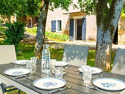 Tranquil Holiday Home in Soturac With Pool