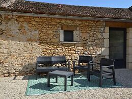 Tranquil Holiday Home in Soturac With Pool