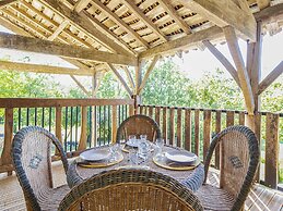 Tranquil Holiday Home in Soturac With Pool
