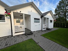 Comfortable Holiday Houses, Dabki