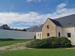 Lovely Apartment in a Prime Location With Direct Access to the Beach,