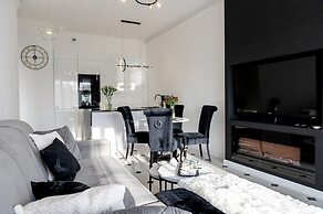 Apartment Overlooking the River, Sauna, Dziwnow