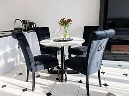 Apartment Overlooking the River, Sauna, Dziwnow