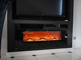 Apartment Overlooking the River, Sauna, Dziwnow