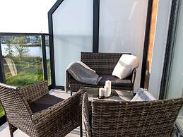 Apartment Overlooking the River, Sauna, Dziwnow