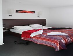 Res. La Barbacane, Carcassonne, Studio for 2 People