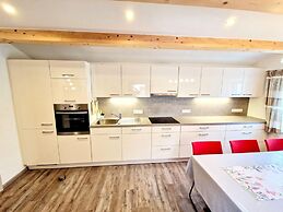 Beautiful Apartment Near Worthersee