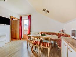 Apartment in Hainzenberg in a ski Area
