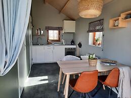 Atmospheric Lodge With Unobstructed View, Located in Beautiful Drenthe