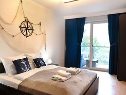 Comfortable Apartment Near the River, Dziwnow