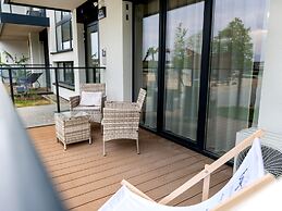 Comfortable Apartment Near the River, Dziwnow