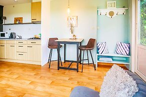 Vibrant Apartment in Baflo by Op de Roemte