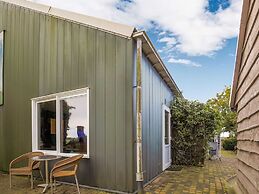 Vibrant Apartment in Baflo by Op de Roemte