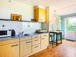 Vibrant Apartment in Baflo by Op de Roemte