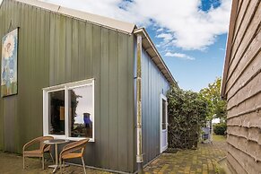 Vibrant Apartment in Baflo by Op de Roemte