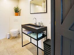 Vibrant Apartment in Baflo by Op de Roemte