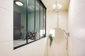 Vibrant Apartment in Baflo by Op de Roemte