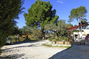 Holiday Cottage With Private Terrace, Bellegarde