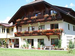 Lovely Apartment in Tropolach With Sauna