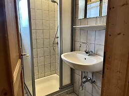 Lovely Apartment in Tropolach With Sauna