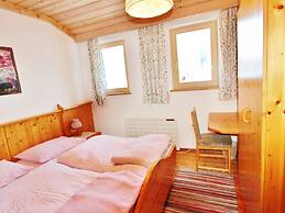 Lovely Apartment in Tropolach With Sauna