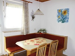 Lovely Apartment in Tropolach With Sauna