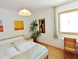 Lovely Apartment in Tropolach With Sauna