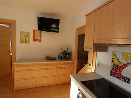 Lovely Apartment in Tropolach With Sauna