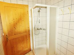 Lovely Apartment in Tropolach With Sauna