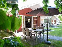 Cozy Tiny House With a Nice Terrace Near Eindhoven