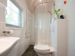 Cozy Tiny House With a Nice Terrace Near Eindhoven